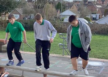 10N keeping active!